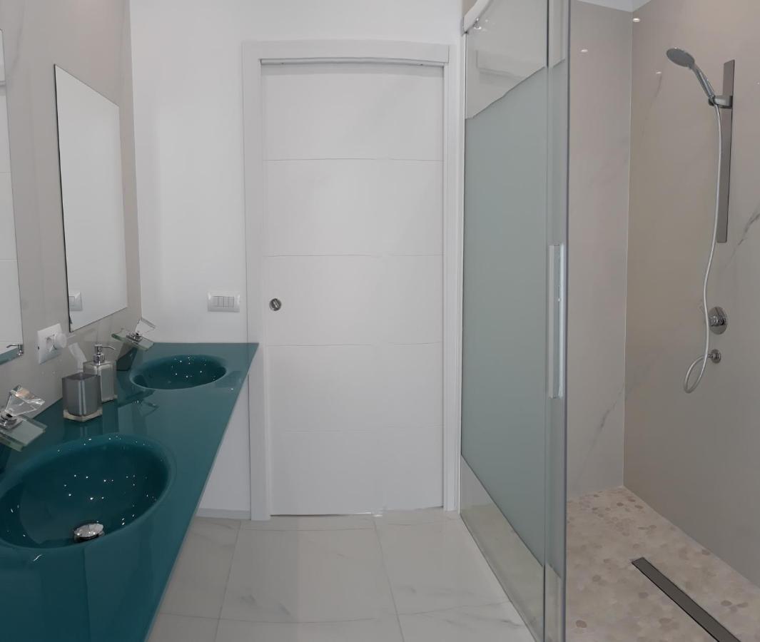 Villa Luxury Paradise Suites سالوبرينيا المظهر الخارجي الصورة